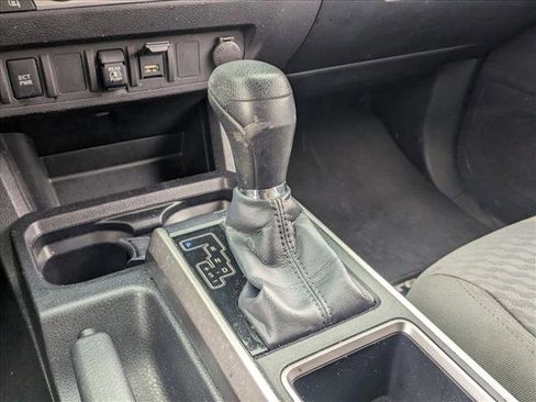 Used 2023 Toyota Tacoma SR5 w/ Technology Package image 10