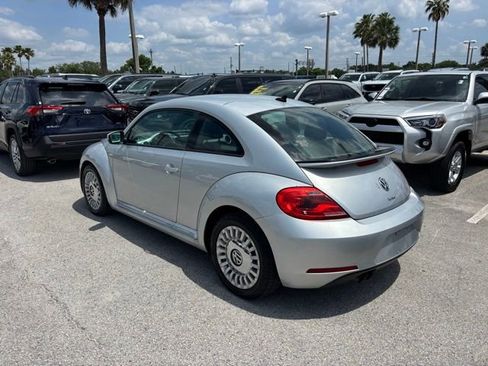 Used 2016 Volkswagen Beetle 1.8T SE FWD image 9