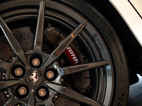 Used 2025 Ferrari SF90 Spider image 14