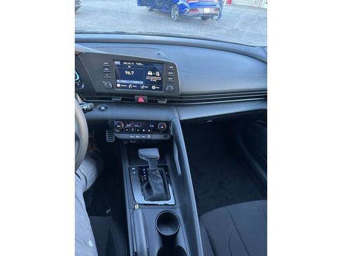 New 2025 Hyundai Elantra Sport image 10