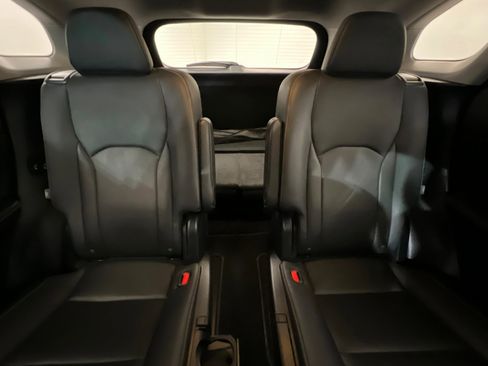 Used 2020 Lexus RX 450hL AWD w/ Premium Package image 26