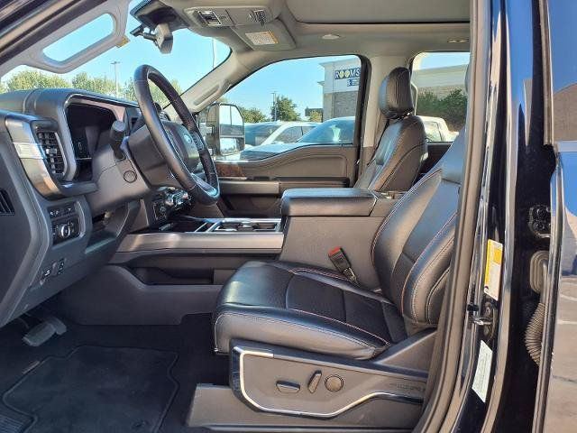 Used 2024 Ford F250 Lariat w/ Lariat Ultimate Package AWD/4WD image 19