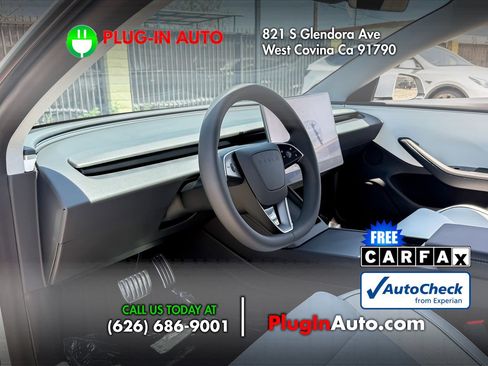 Used 2025 Tesla Model 3 Performance AWD/4WD image 7