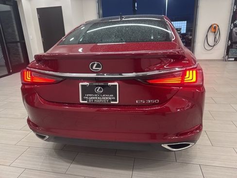 New 2025 Lexus ES 350 Luxury image 9