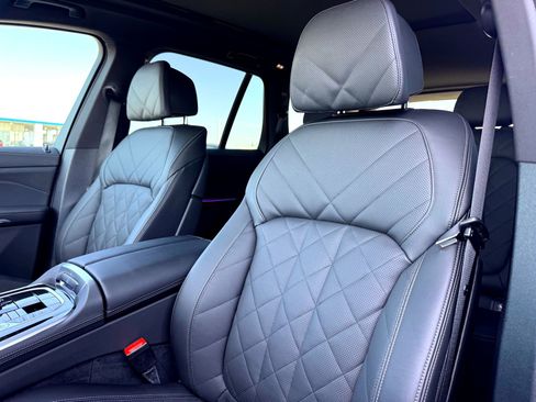 Used 2026 BMW X5 sDrive40i image 14