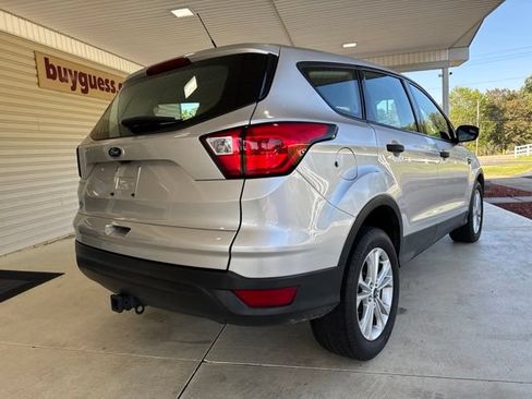 Used 2019 Ford Escape S FWD image 3