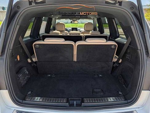 Used 2010 Mercedes-Benz C 300 Sport image 38