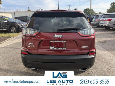 Used 2019 Jeep Cherokee Latitude Plus image 5