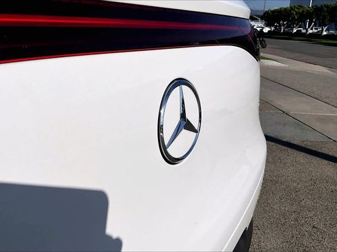 Used 2023 Mercedes-Benz EQE 350+ SUV image 30