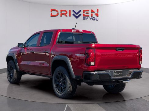 New 2026 Chevrolet Colorado Trail Boss AWD/4WD image 3