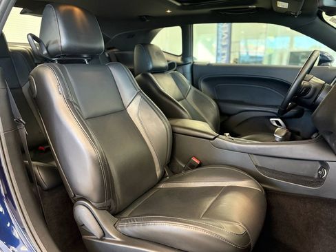 Used 2017 Dodge Challenger R/T Plus image 23