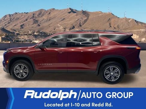 Used 2026 Chevrolet Traverse LT w/ Driver Confidence Package image 2