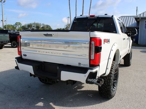 Used 2024 Ford F250 Platinum w/ FX4 Off-Road Package AWD/4WD image 12