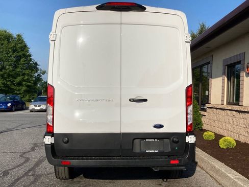 Used 2024 Ford Transit 250 148 Medium Roof RWD image 32