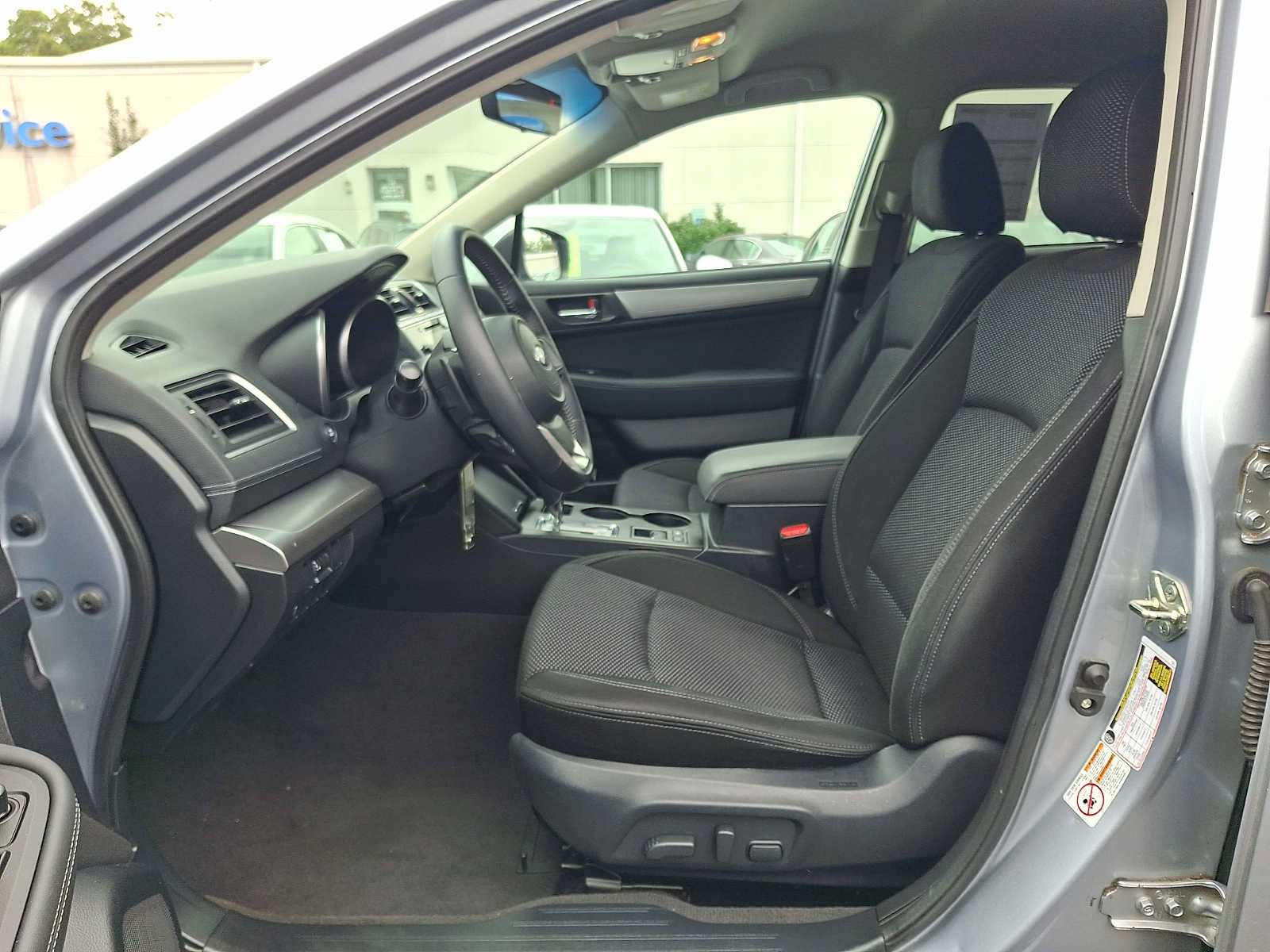Used 2018 Subaru Outback 2.5i Premium AWD/4WD image 13