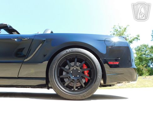 Used 2014 Ford Mustang Shelby GT500 w/ Equipment Group 821A image 15