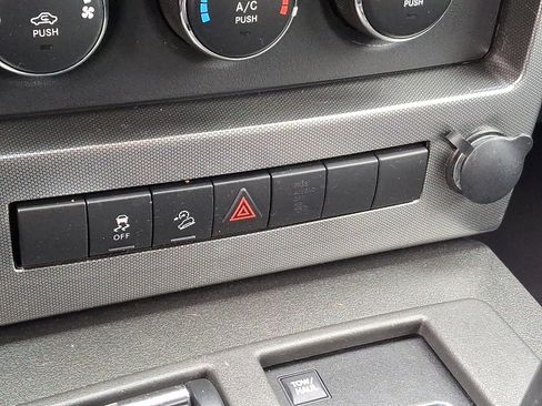 Used 2010 Jeep Liberty Sport w/ Popular Equipment Group image 22