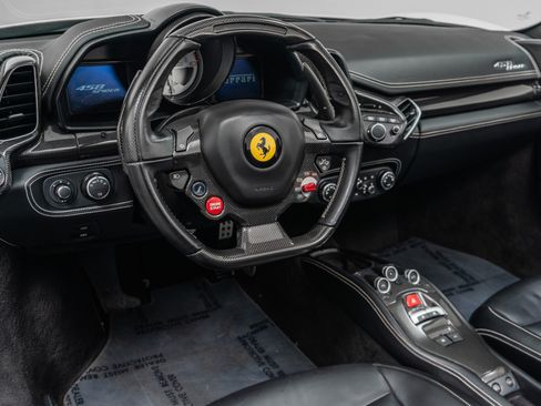 Used 2015 Ferrari 458 Spider RWD image 13