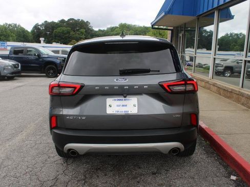 Used 2023 Ford Escape Active FWD image 5