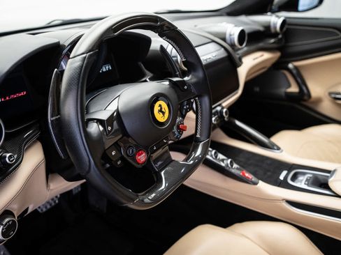 Certified 2018 Ferrari GTC4Lusso image 18