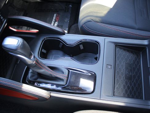 Used 2023 Nissan Frontier PRO-4X image 40