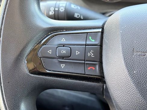 Used 2025 RAM ProMaster 2500 w/ Convenience Group FWD image 14