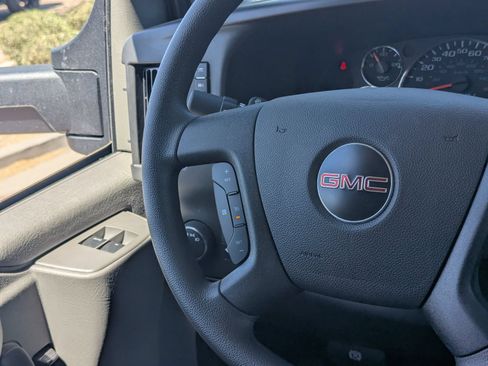 New 2025 GMC Savana 3500 w/ Power Convenience Package RWD image 19