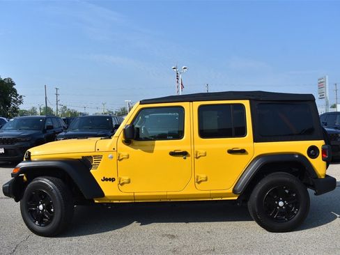 Used 2021 Jeep Wrangler Unlimited Sport image 3