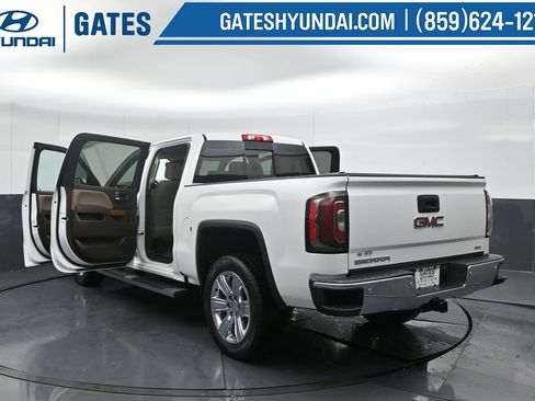Used 2018 GMC Sierra 1500 SLT image 61