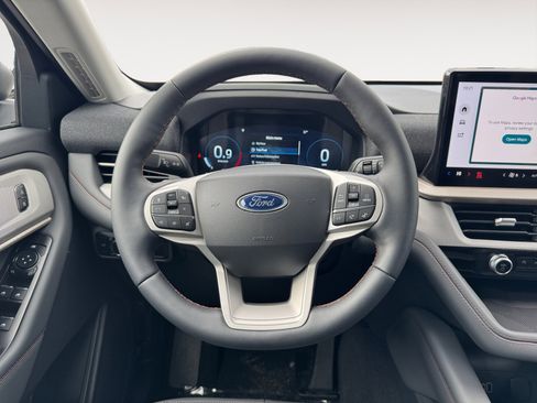 New 2026 Ford Explorer Active w/ Active Comfort Package image 15