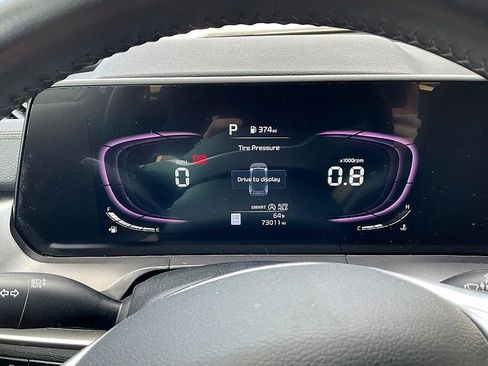 Used 2023 Kia Telluride LX image 17