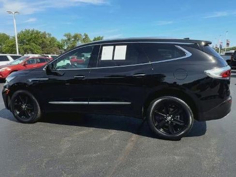 Certified 2024 Buick Enclave Essence w/ Sport Touring Edition FWD image 6