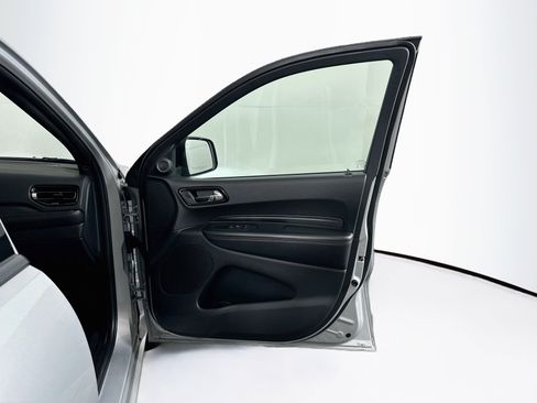 Used 2025 Dodge Durango GT RWD image 32