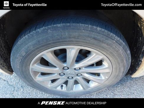 Used 2019 Buick Envision Essence image 8