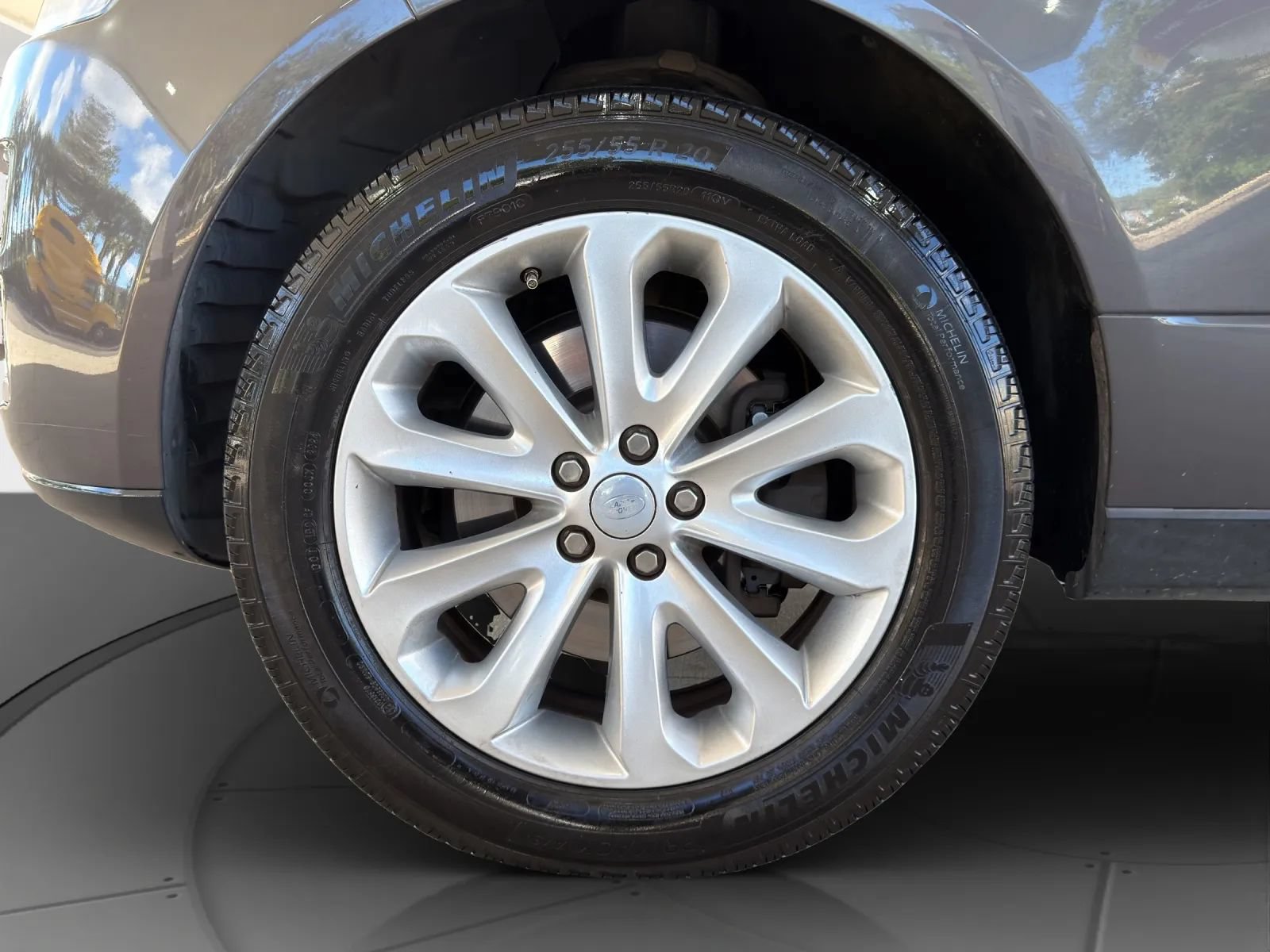 Used 2016 Land Rover Range Rover HSE AWD/4WD image 22