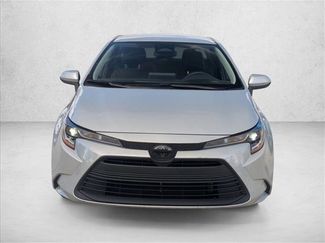 Used 2025 Toyota Corolla LE video 2