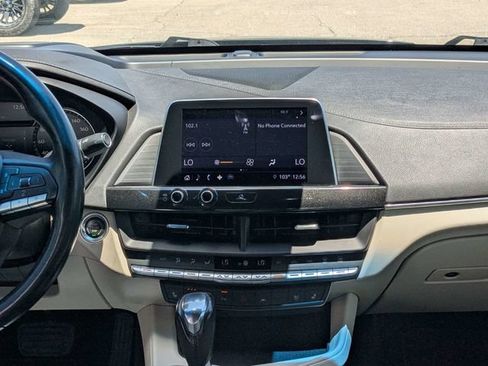 Used 2020 Cadillac CT4 Premium Luxury w/ Climate Package RWD image 16