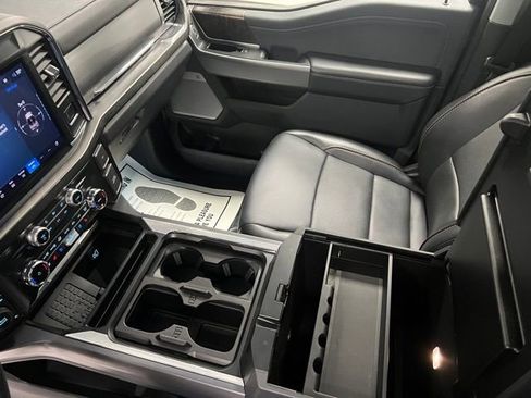 Used 2024 Ford F350 Lariat w/ Lariat Ultimate Package image 38