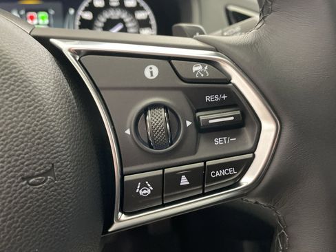 Used 2025 Acura RDX SH-AWD w/ Technology Package image 17