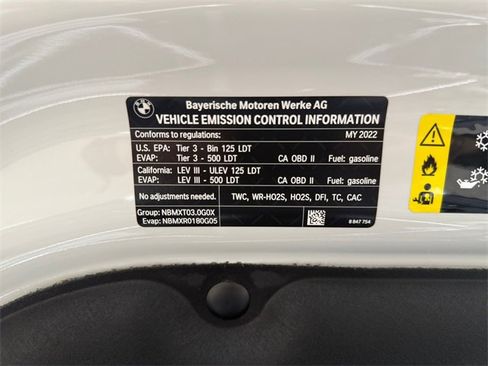 Used 2022 BMW X5 sDrive40i w/ M Sport Package image 32