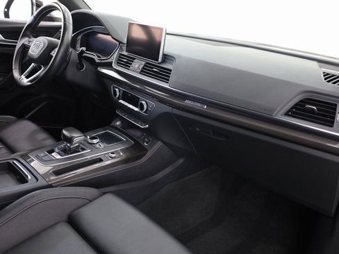 Used 2018 Audi SQ5 Prestige w/ Prestige Package image 33