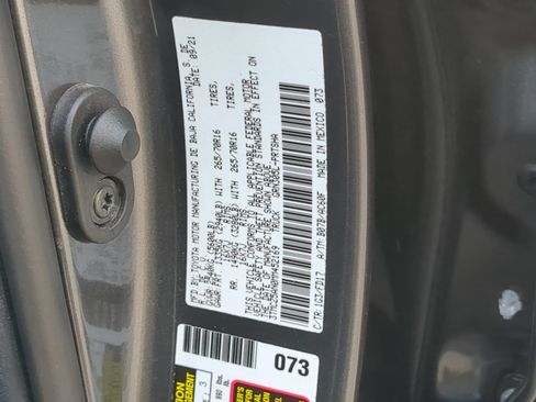 Used 2021 Toyota Tacoma TRD Off-Road AWD/4WD image 71