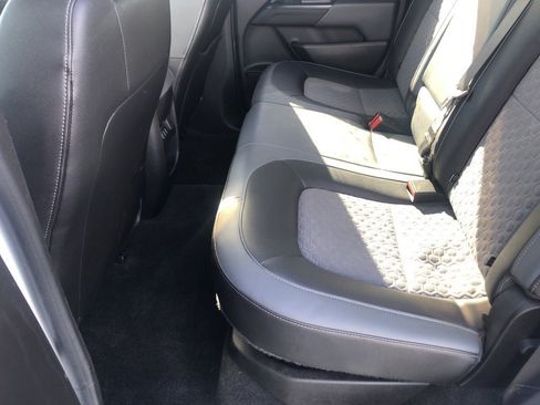 Used 2017 Chevrolet Colorado Z71 image 14