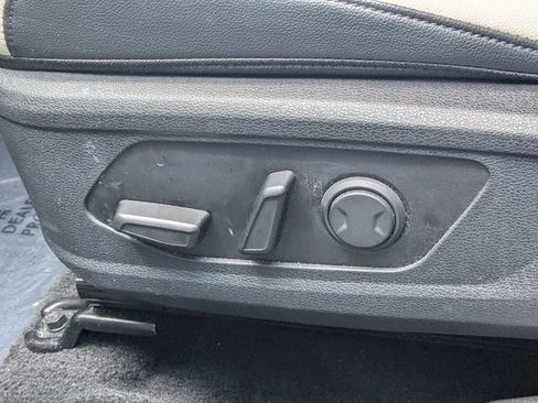 Certified 2025 Kia Sportage EX FWD image 21