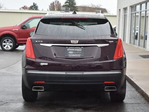 Used 2018 Cadillac XT5 Luxury w/ LPO, Wheel Lock Package image 5