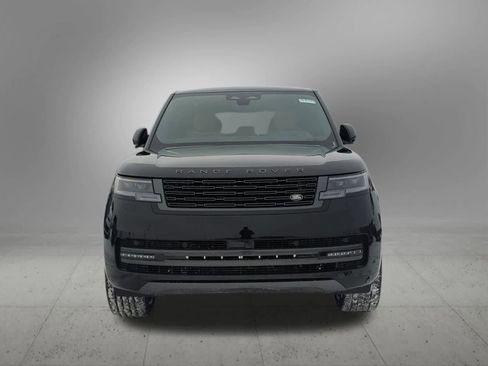 New 2026 Land Rover Range Rover SE image 9