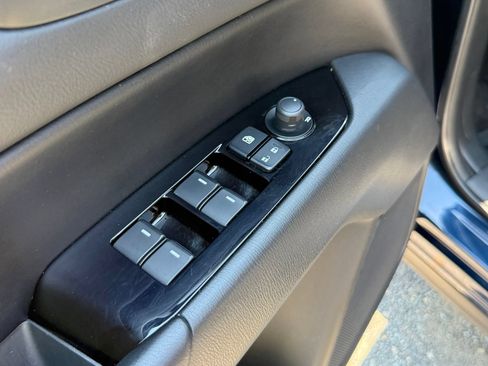 Used 2025 MAZDA CX-5 AWD 2.5 S w/ Select Package image 13