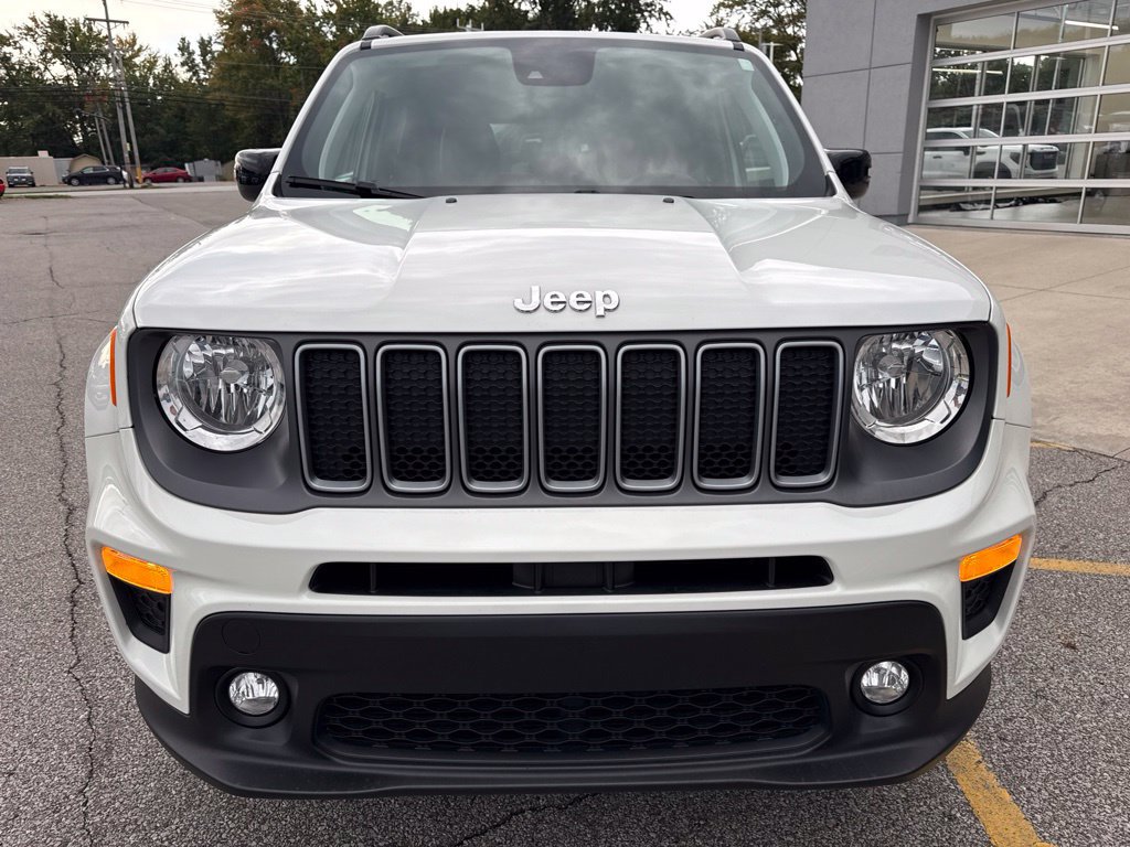 Used 2023 Jeep Renegade Limited AWD/4WD image 5