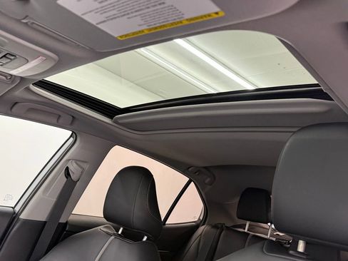 Used 2023 Toyota Camry XSE w/ Cold Weather Package FWD image 19