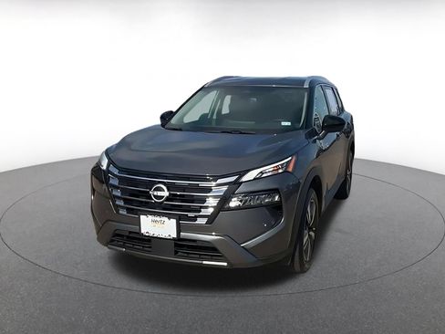 Used 2026 Nissan Rogue SL FWD image 7